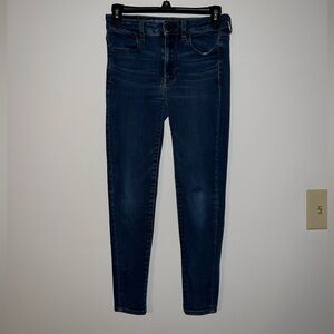 ⭐️3/$30!⭐️American Eagle Size 2 Jeans